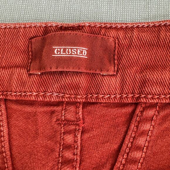 Closed pedal pushers - Picture 7 of 15